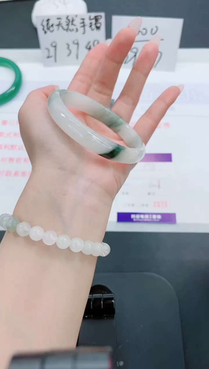 【闪购商品】石英质玉手镯未镶嵌198号-60.9圈