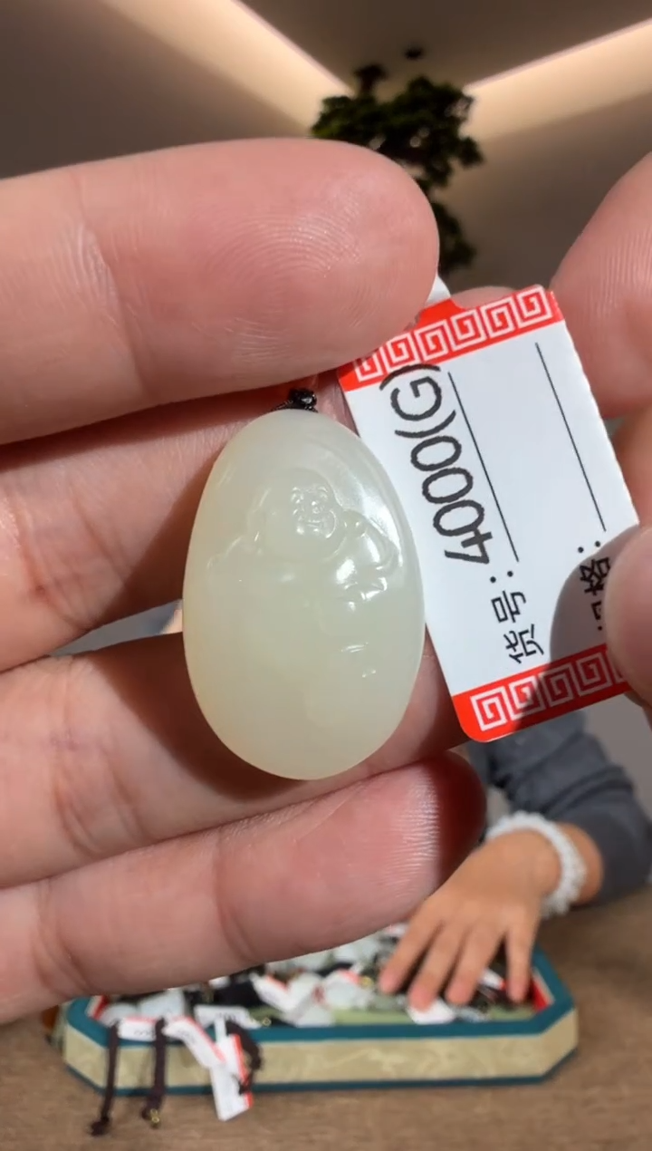 颈饰未镶嵌和田玉G