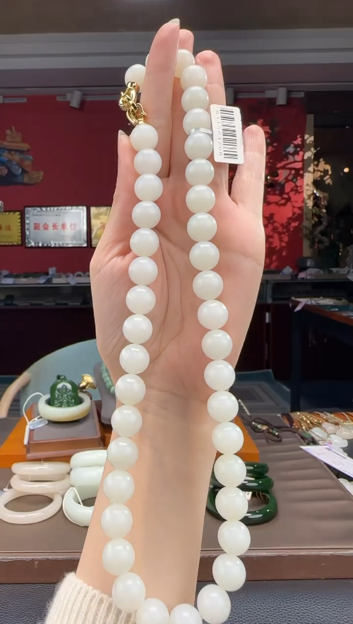 颈饰未镶嵌和田玉白玉妈妈链卡10