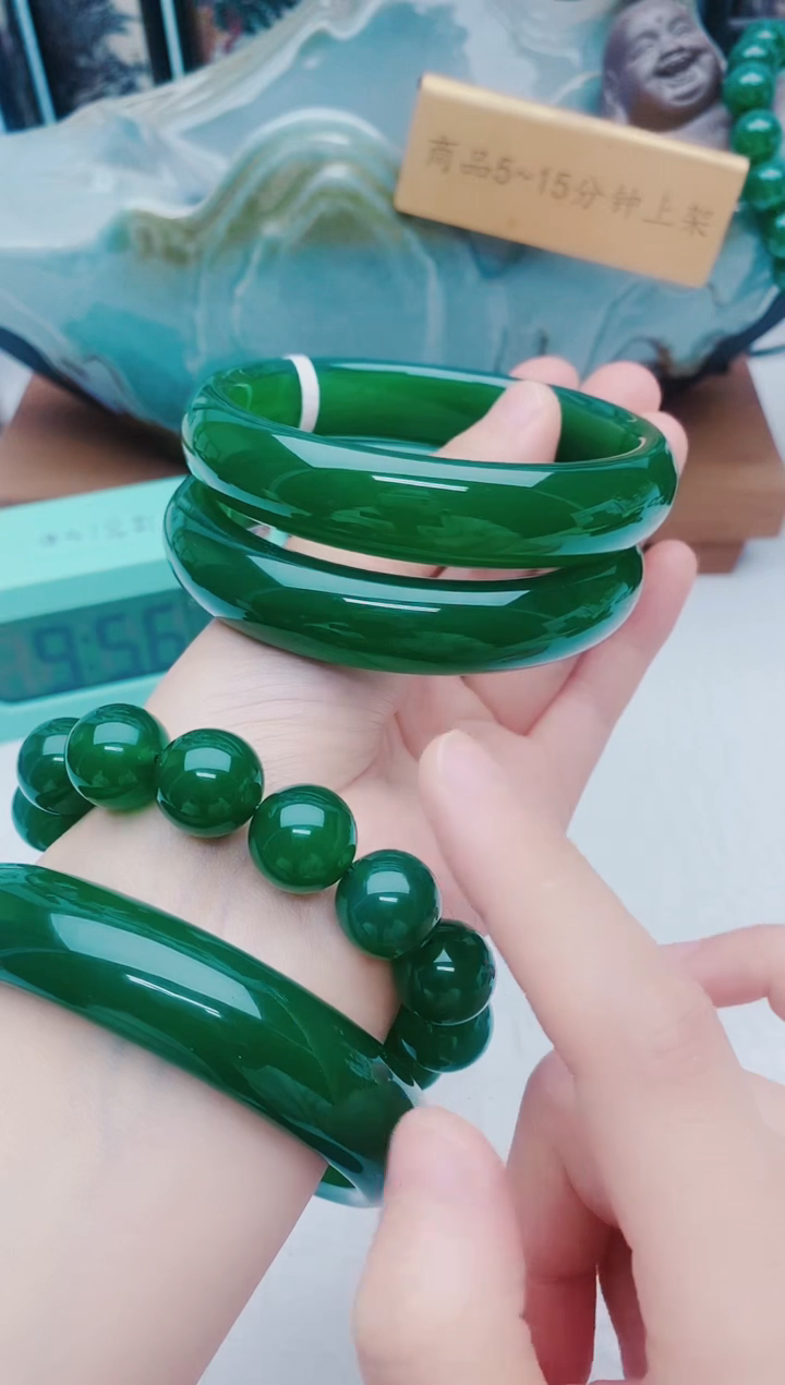【闪购商品】玛瑙/玉髓手镯未镶嵌玛瑙手镯