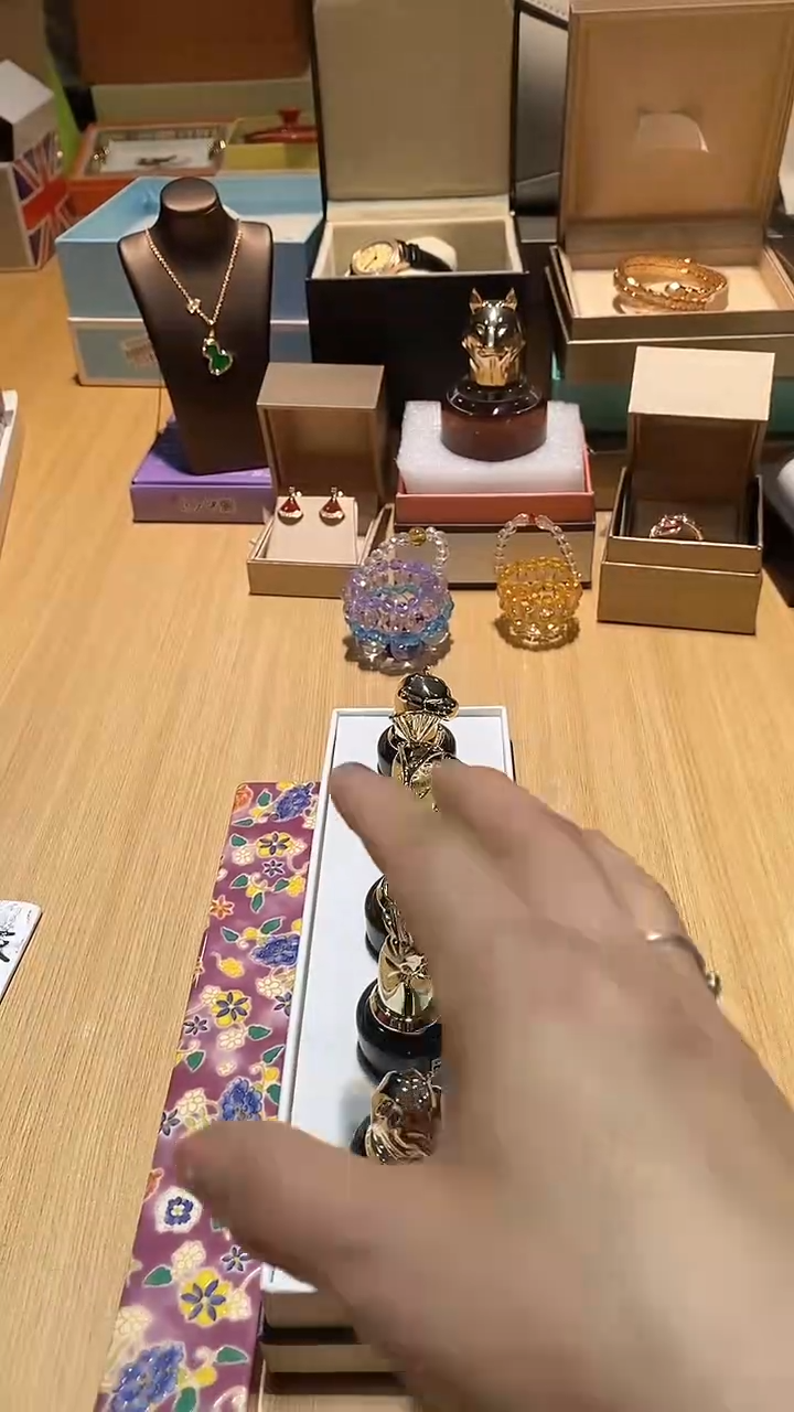 【闪购商品】瓷片锅碗瓢盆一件不剩