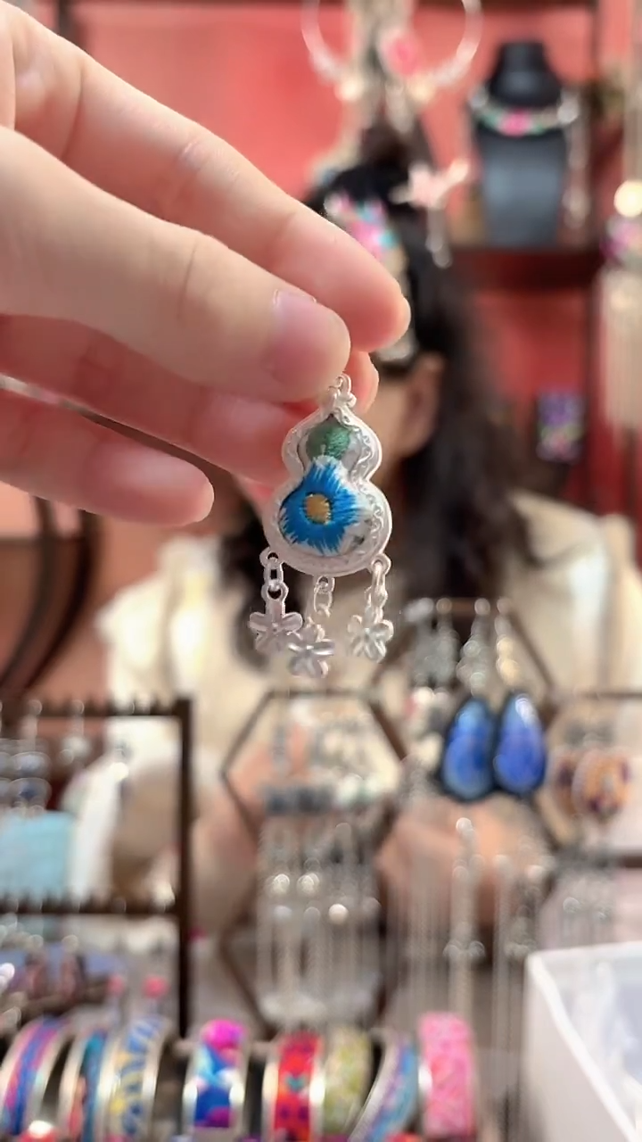 织绣 云织谣民族风精美饰品  36 