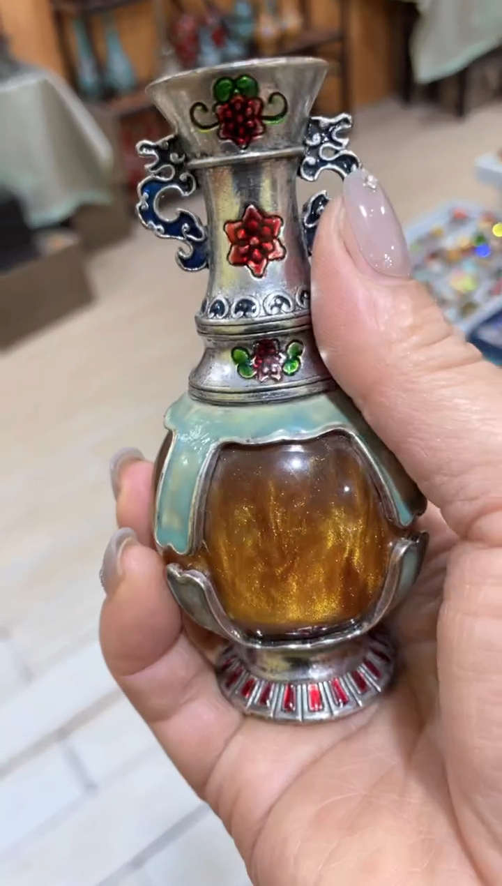 【闪购商品】摆件宫廷影视老旧工艺摆件