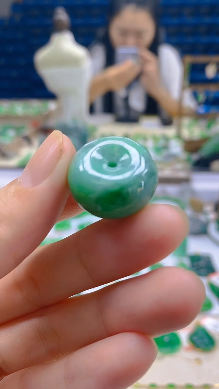 颈饰未镶嵌翡翠新号开播 全场乱卖