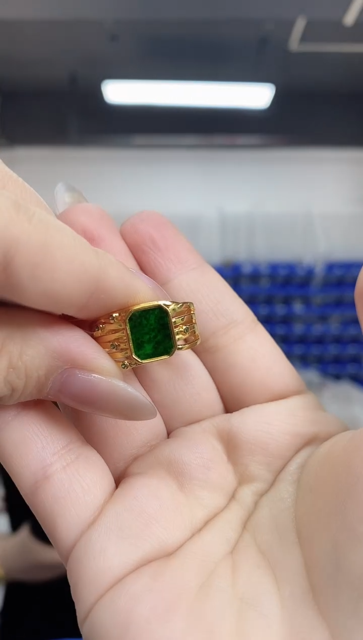 【闪购商品】翡翠银S925镀金镶嵌戒指多样性发其一颜色微差