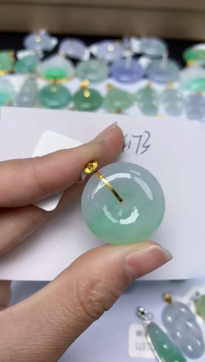 【闪购商品】翡翠颈饰18K金镶嵌 天然翡翠A货