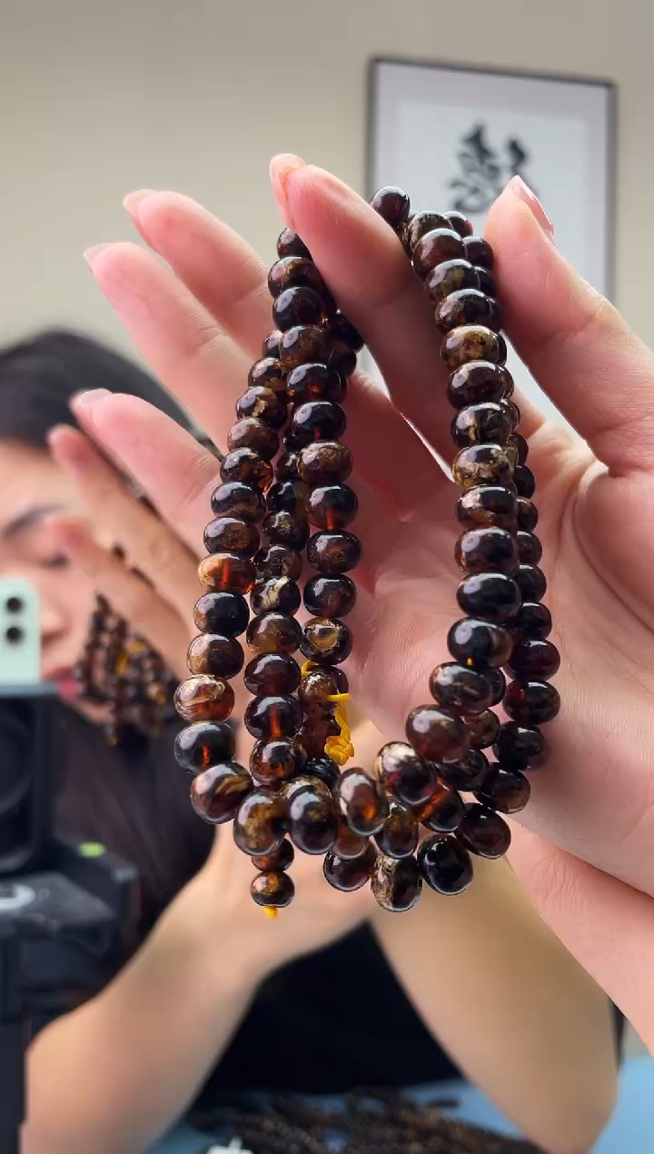 琥珀未镶嵌珠宝奇石T08+抚顺黑花假一罚十，多样性发一件