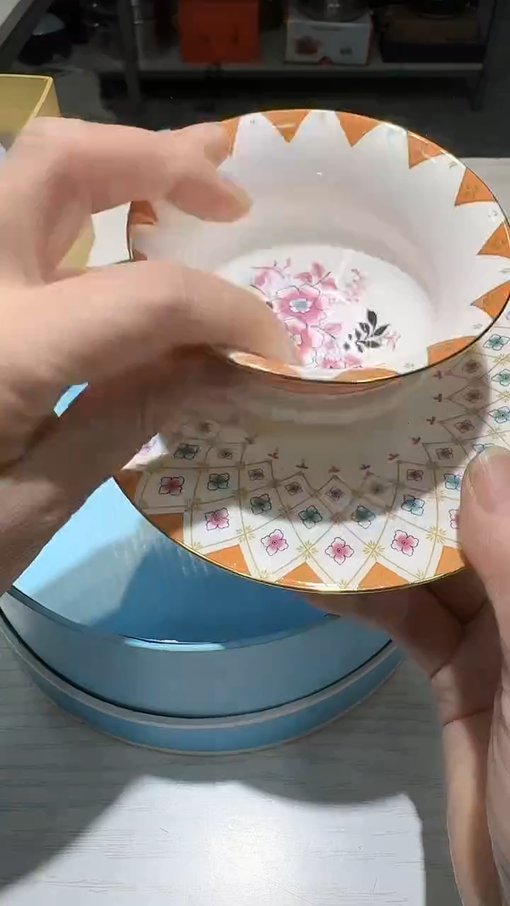 瓷片生活的本意就是开心@@1