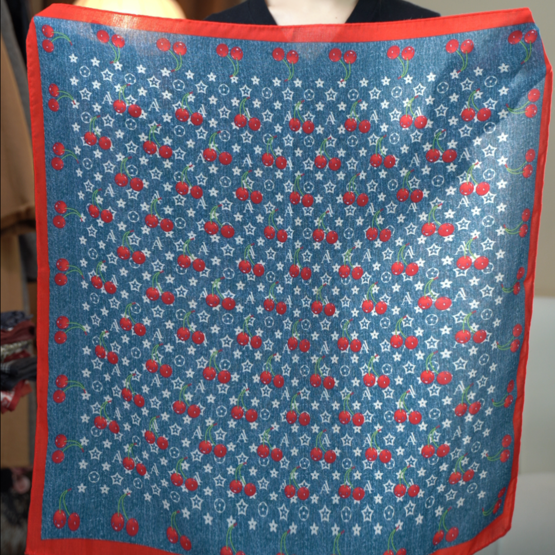 A720中国风植物花卉大方巾女秋冬双面百搭保暖围巾印花丝巾樱桃