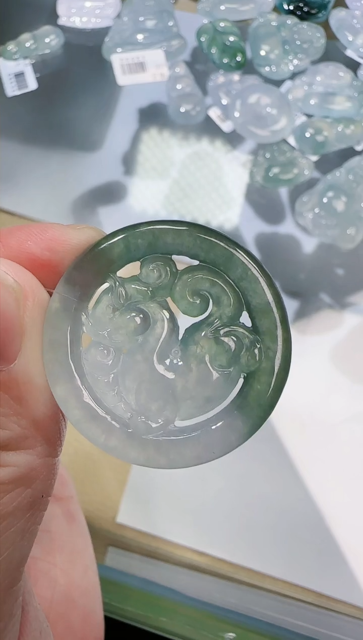 翡翠未镶嵌颈饰缅甸翡翠a货