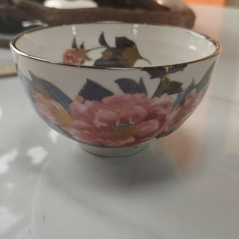 荷兰浅粉花小碗（口径11cm高6.5cm）