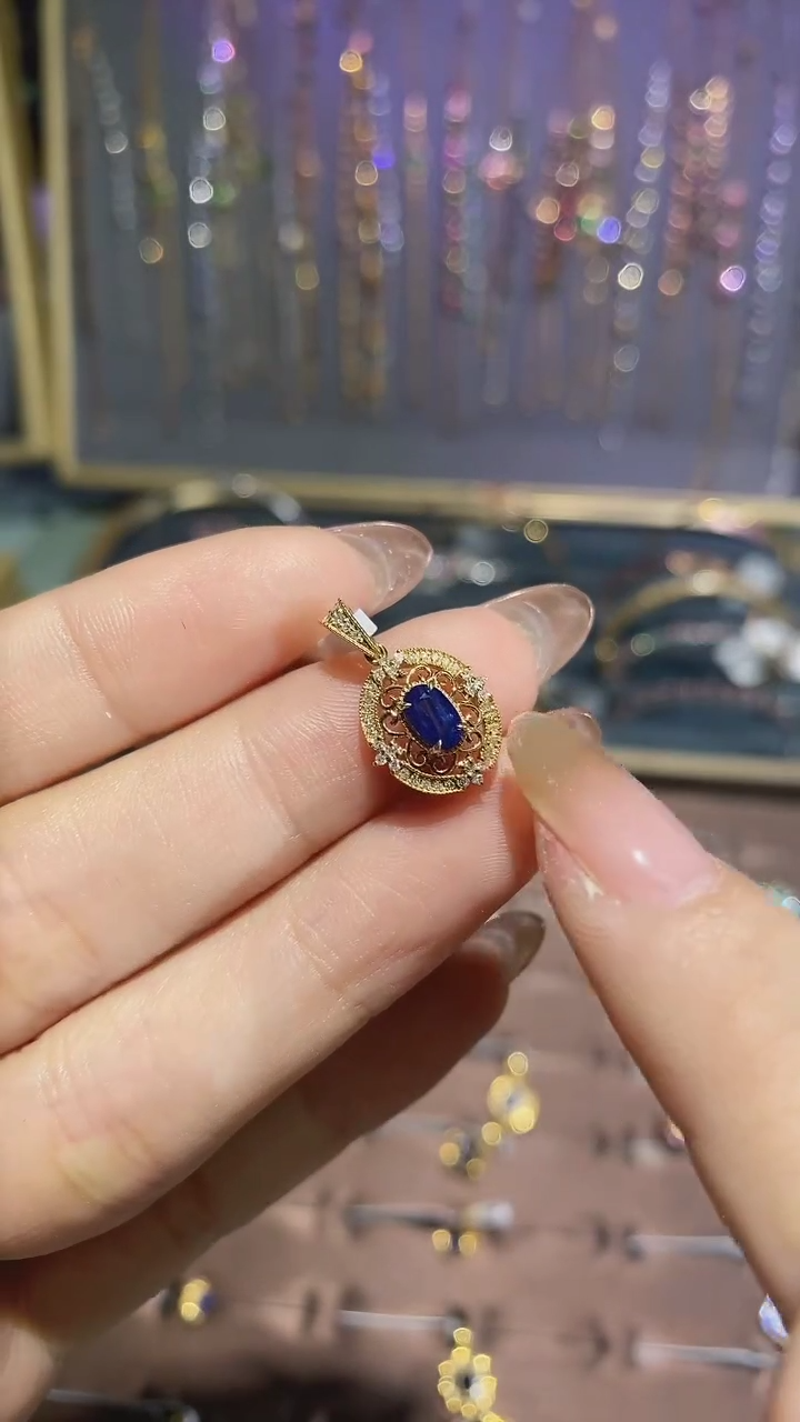 【闪购商品】蓝宝石颈饰18K金镶嵌吊坠