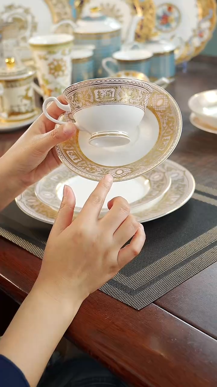 瓷片咖啡杯碟   1套