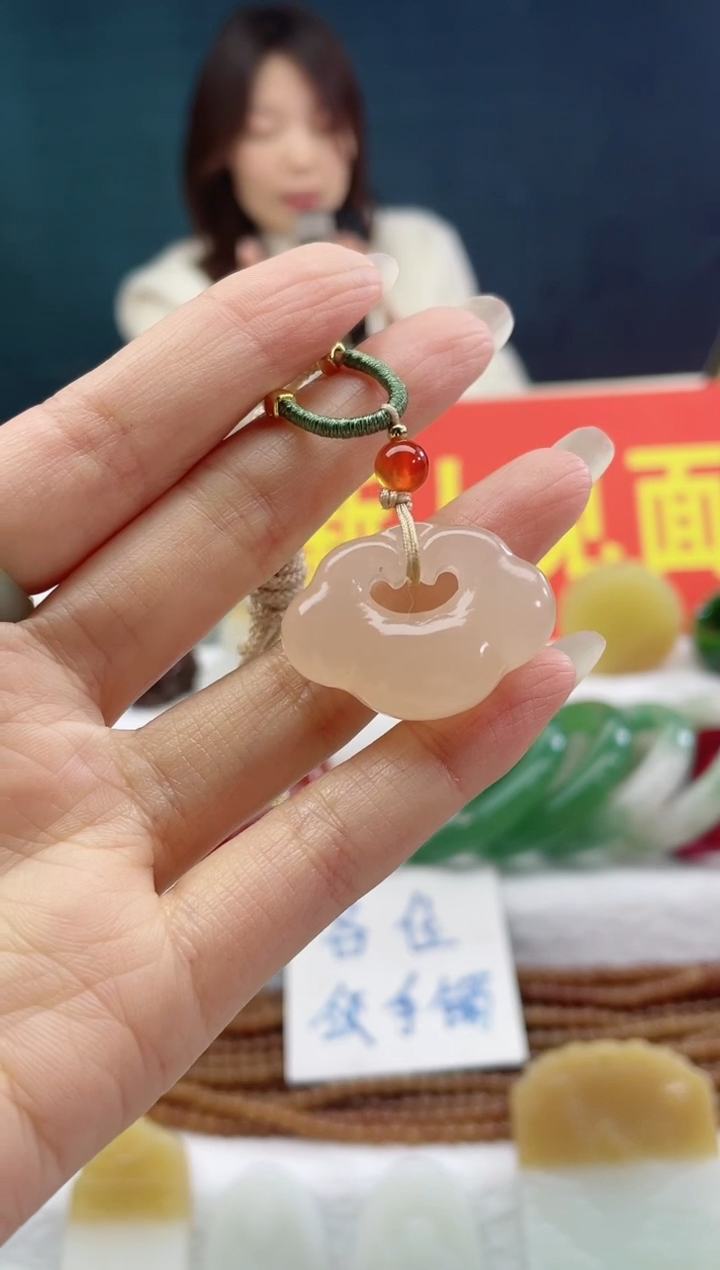 【闪购商品】和田玉颈饰未镶嵌1