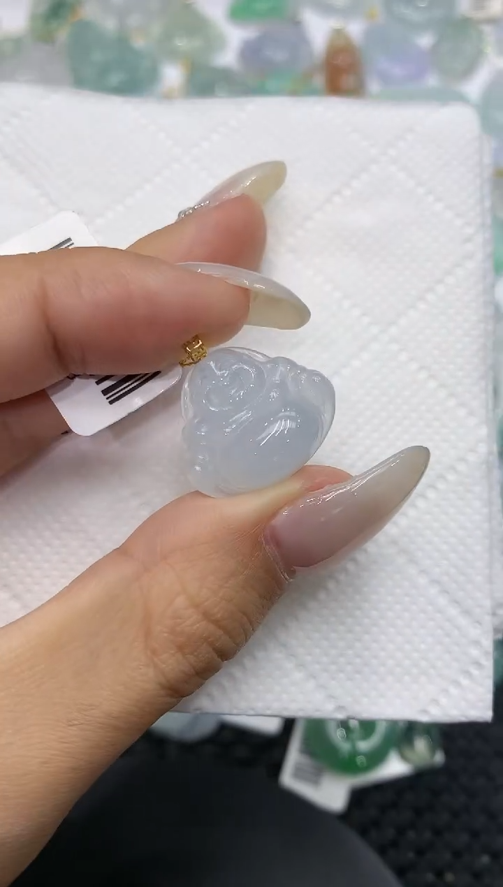 颈饰18K金镶嵌翡翠111111111111