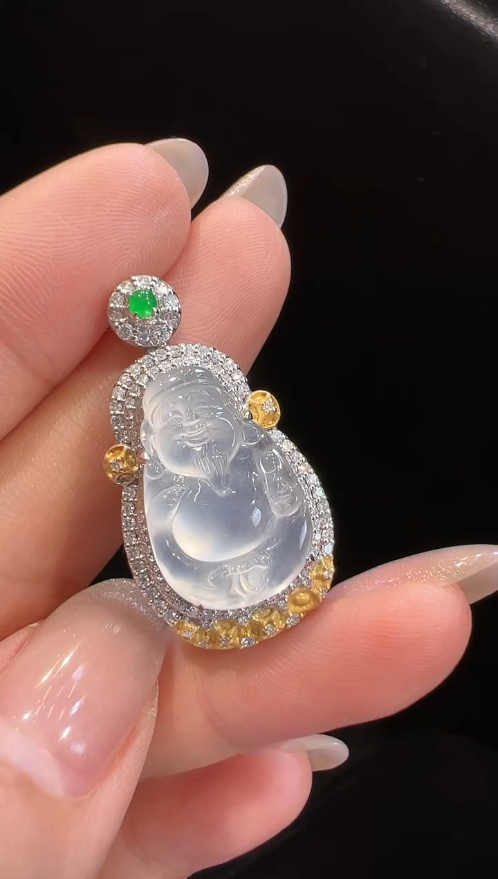 【闪购商品】翡翠颈饰18K金镶嵌吊坠