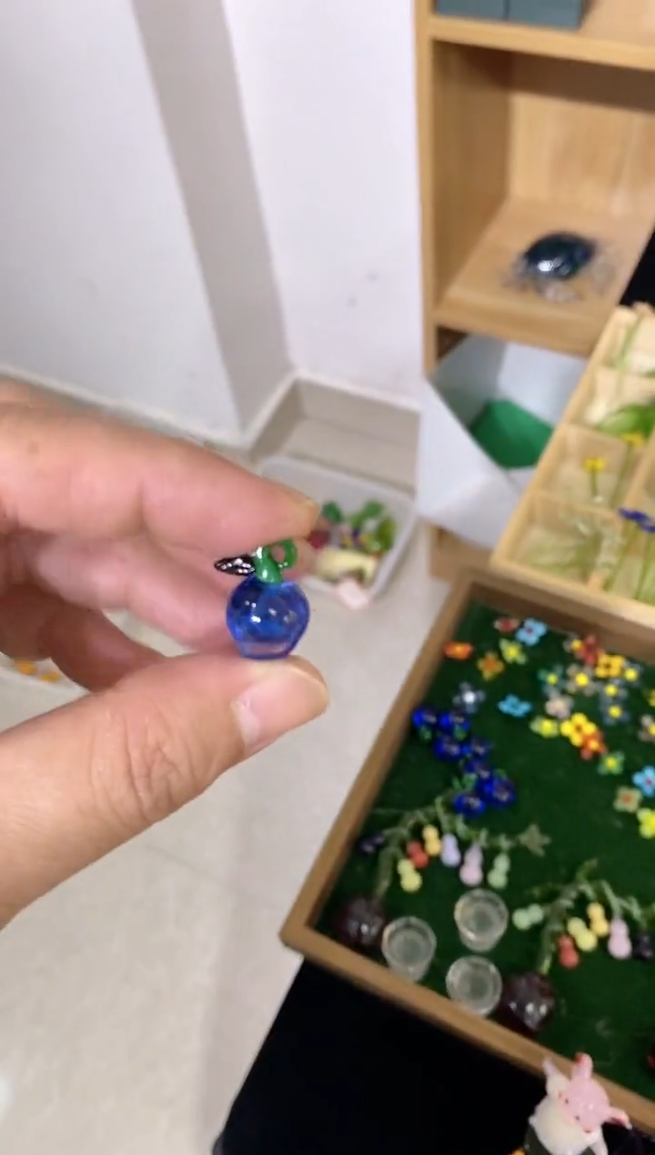 琉璃手工艺品挂钩蓝苹果
