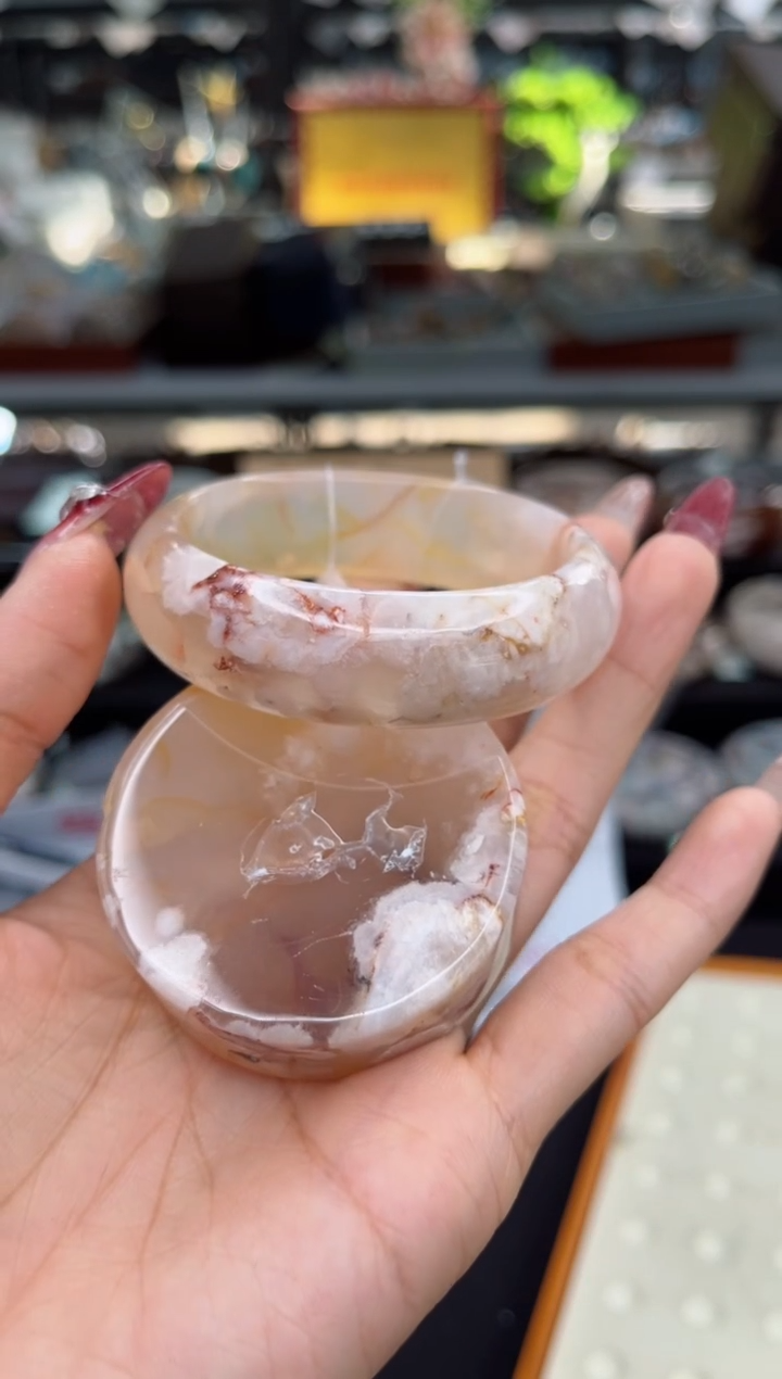 【闪购商品】石英质玉手镯未镶嵌53圈口（赠品镯心）1567051