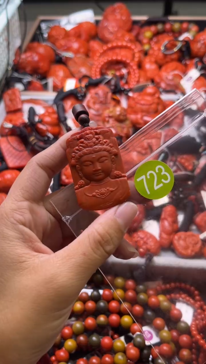 【闪购商品】南红玛瑙未镶嵌珠宝奇石723