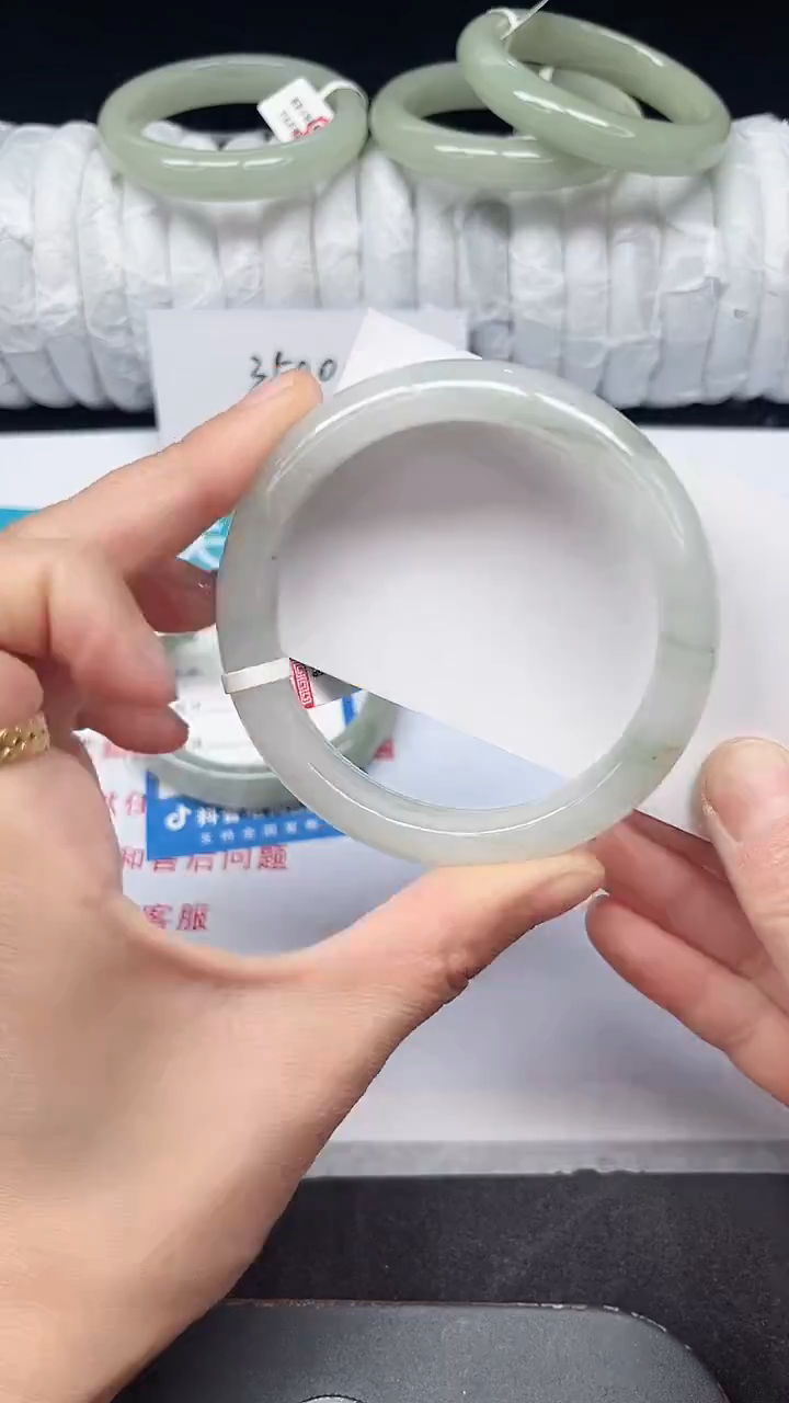 未镶嵌手镯石英质玉118-58/59