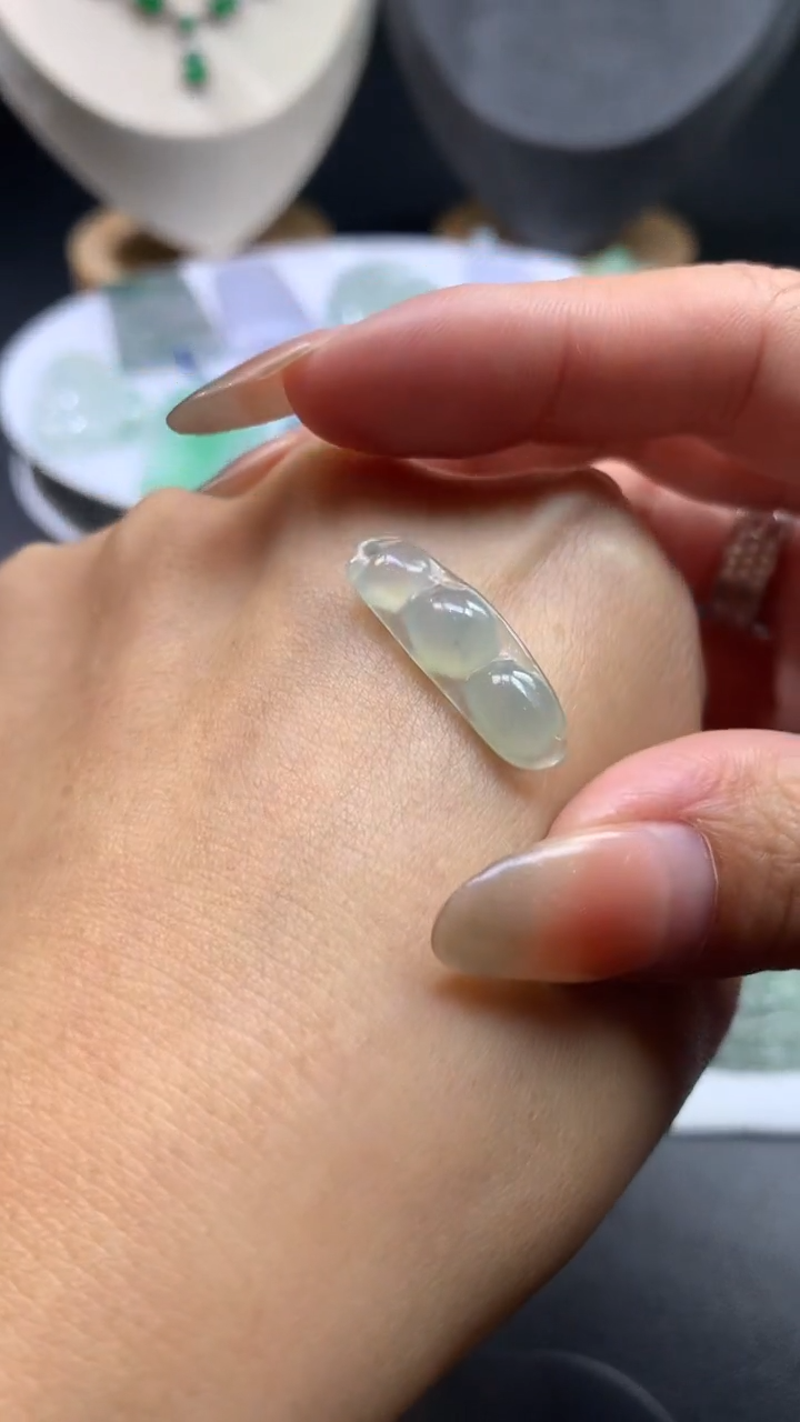【闪购商品】定制翡翠未镶嵌翡翠