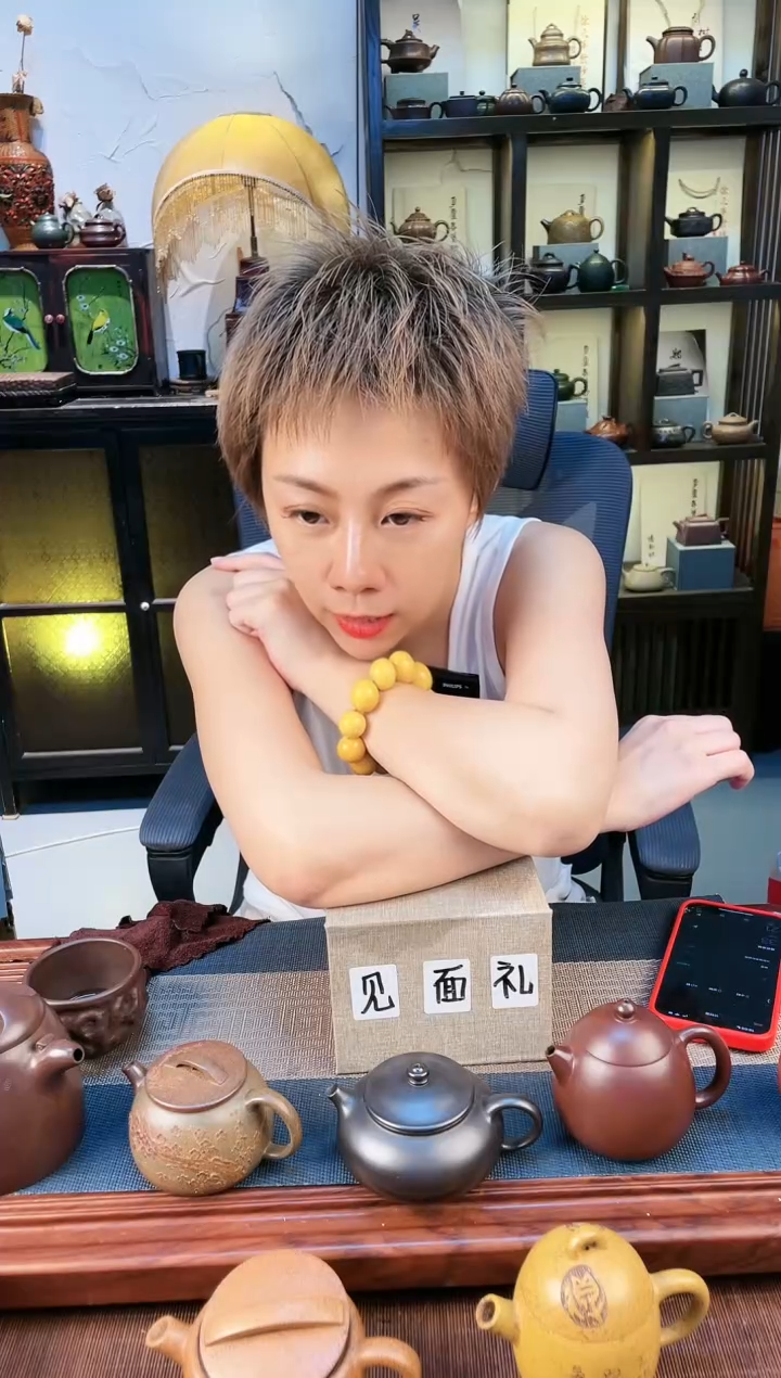 茶壶紫砂底槽清牛盖洋桶提梁