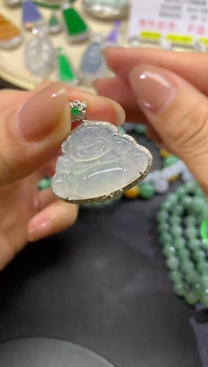 【闪购商品】翡翠吊坠(不含链)18K金镶嵌26