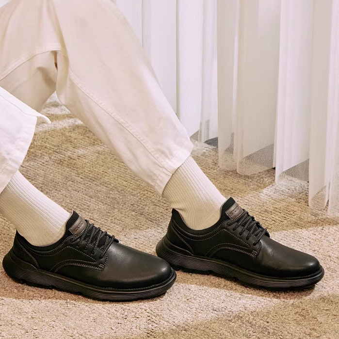 Skechers斯凯奇秋冬男士一脚蹬休闲鞋缓震耐脏皮鞋商务鞋204702
