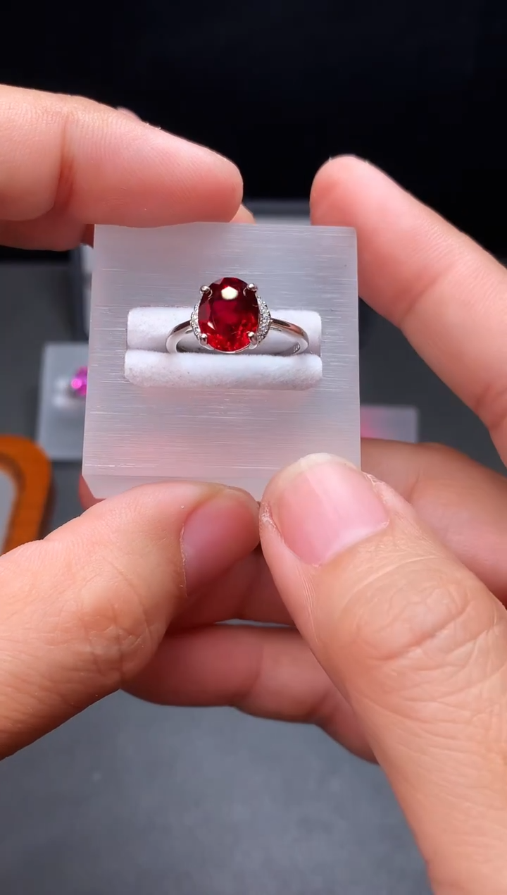 银S925镶嵌戒指红宝石111