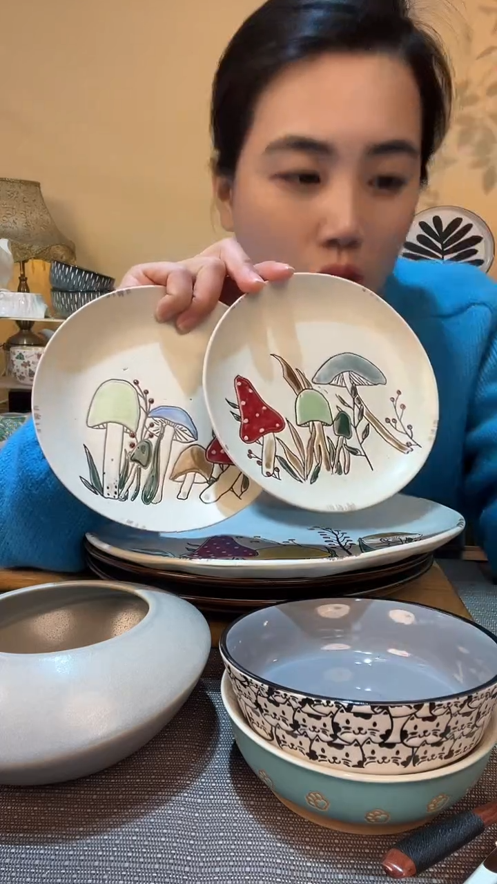 【闪购商品】瓷片底部瑕疵 2个6英寸碟子 介意勿拍