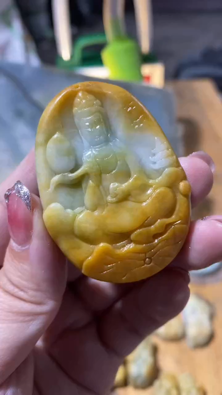 【闪购商品】定制翡翠未镶嵌翡翠