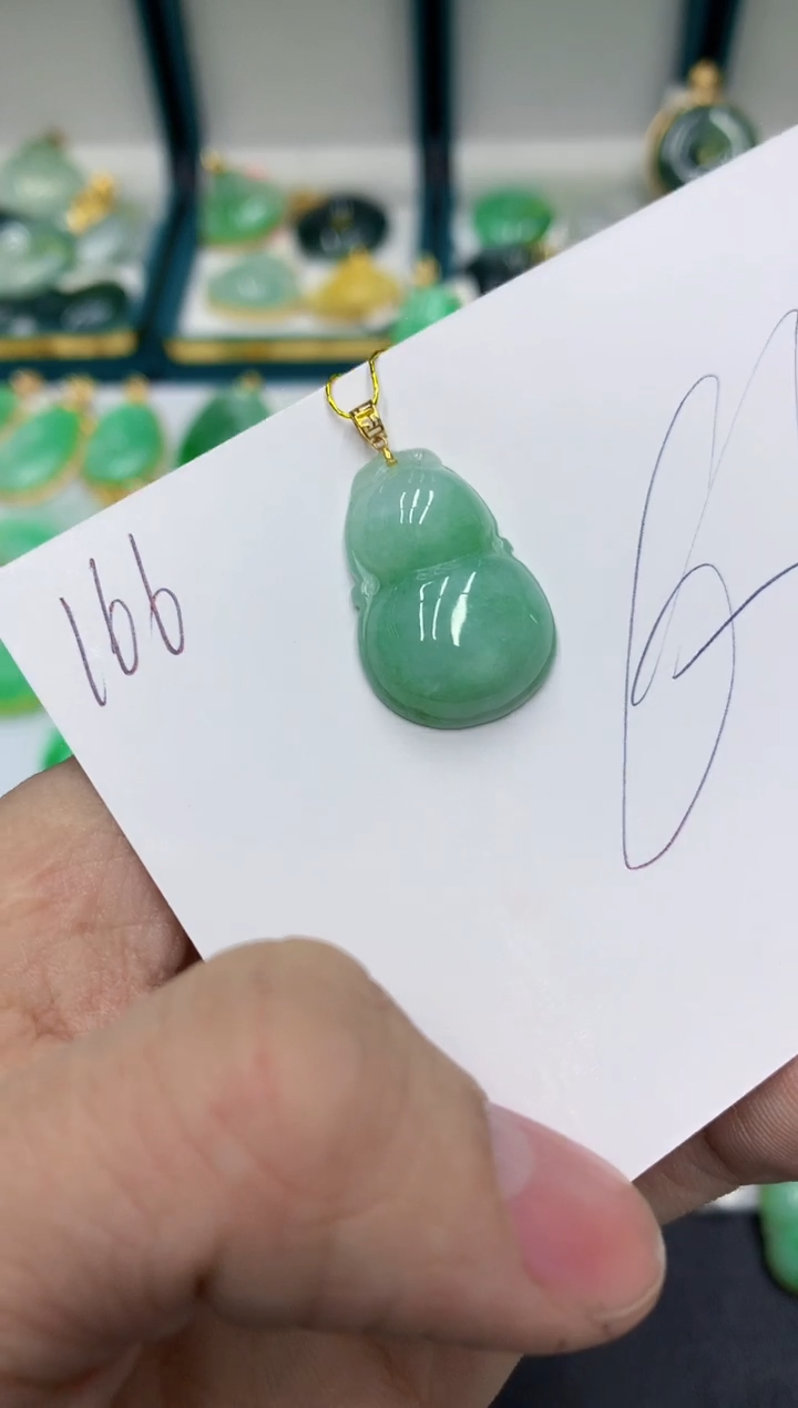 【闪购商品】翡翠颈饰18K金镶嵌号链接