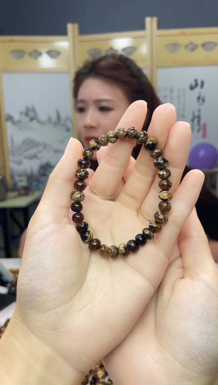 【闪购商品】琥珀裸石未镶嵌7+熊猫花手串
