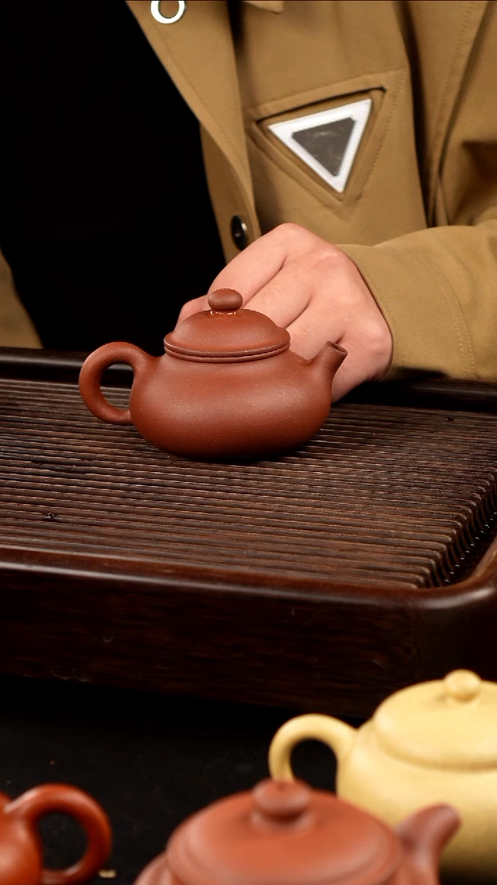 紫砂公道杯容天 紫泥 黄龙山 170CC  