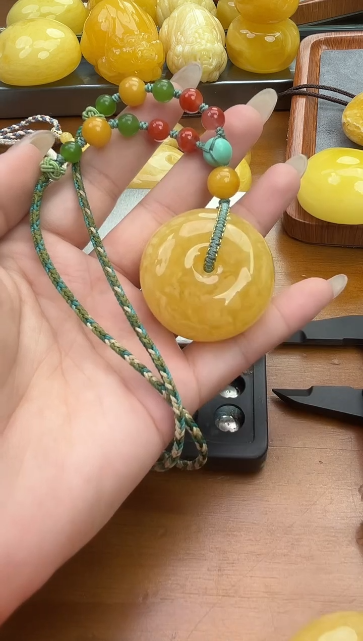 裸石琥珀未镶嵌琥珀蜜蜡吊坠