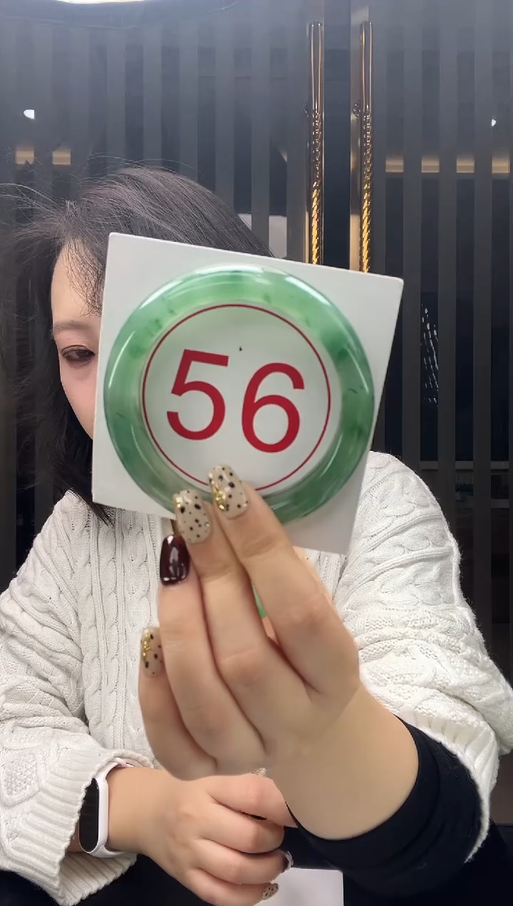 未镶嵌手镯石英质玉7