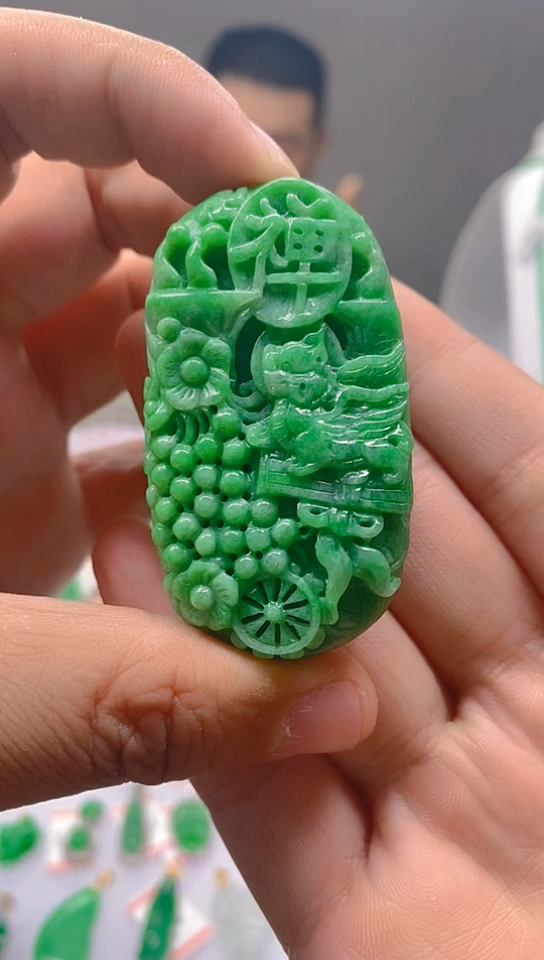 【闪购商品】翡翠颈饰未镶嵌新号开播，全场乱卖