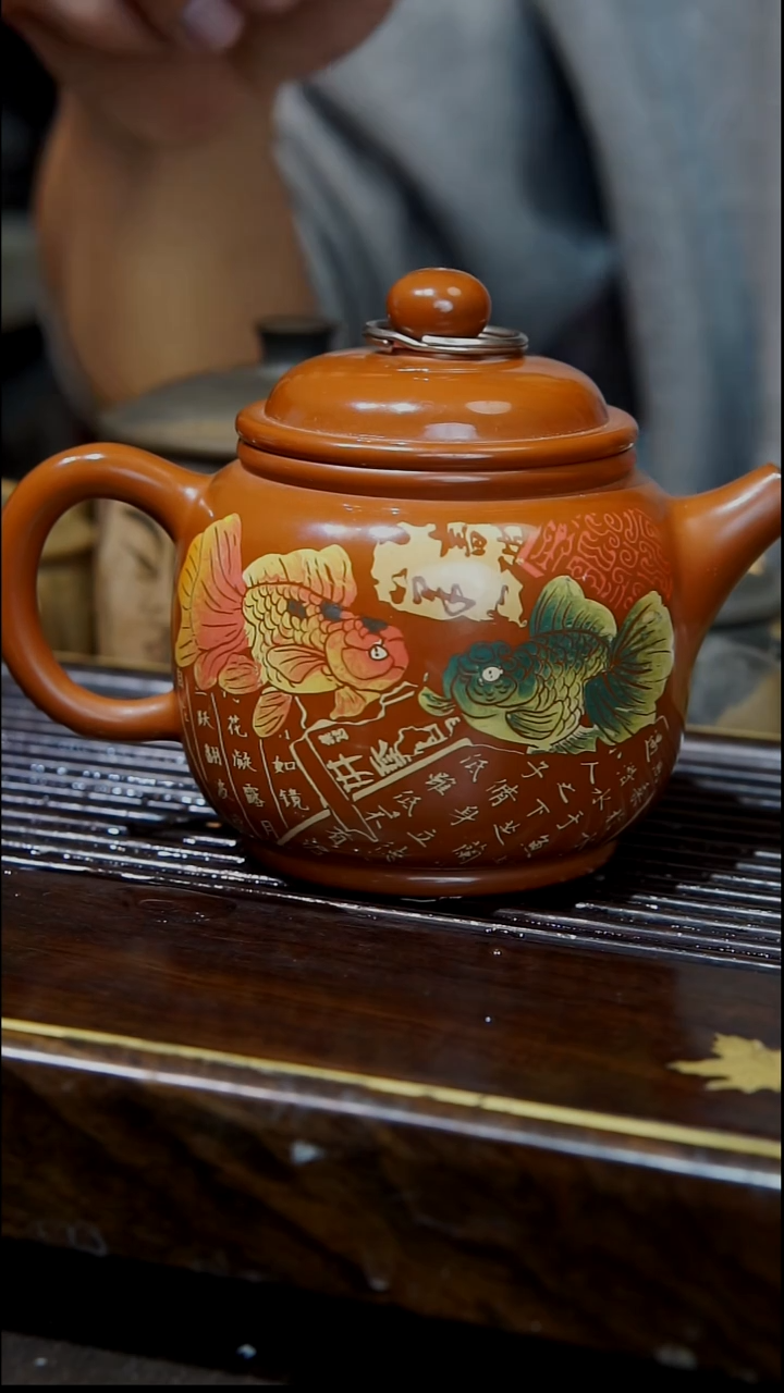 云南建水紫陶023  全手工彩填壶  230cc