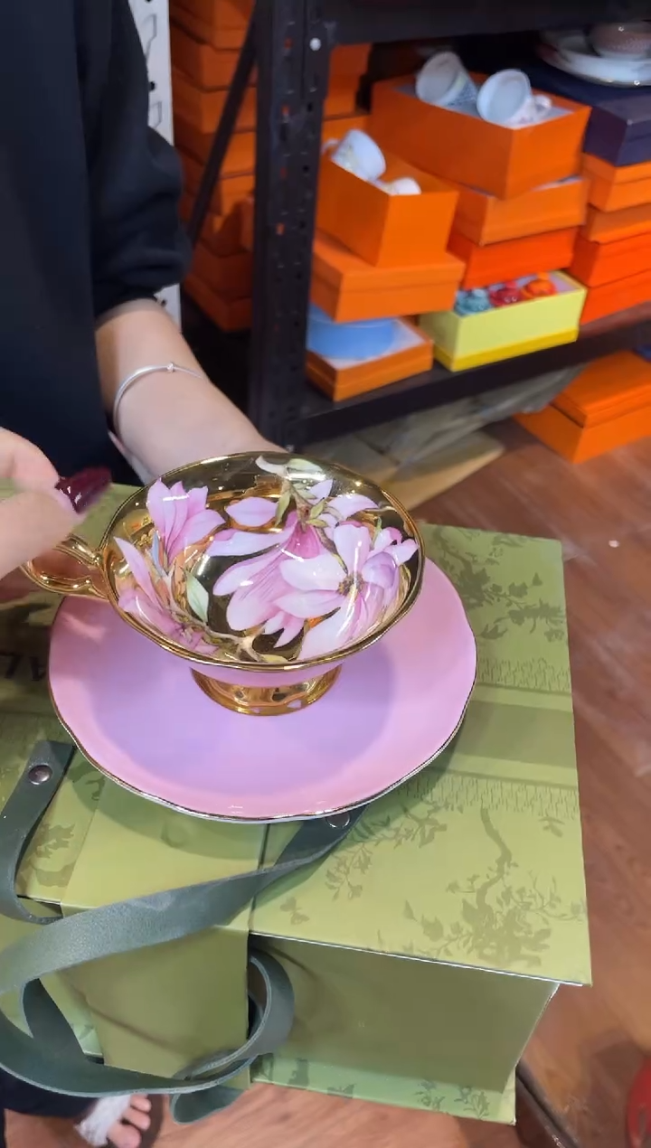 杯鸿辉家品牌瓷器，京东包邮！