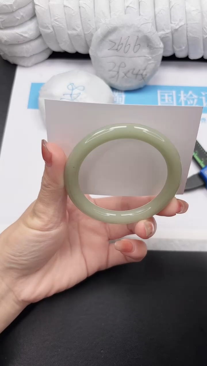 未镶嵌手镯石英质玉170-57DY