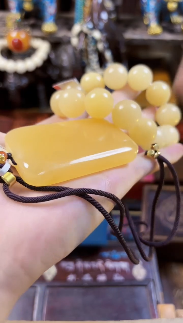 和田玉（黄玉）未镶嵌挂件-----------------------