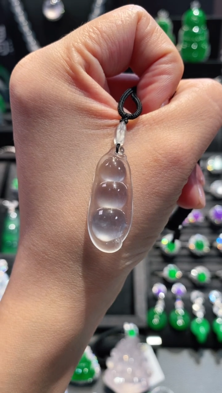 颈饰未镶嵌翡翠福豆吊坠5041210