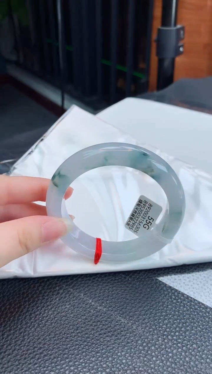 【闪购商品】翡翠手镯未镶嵌缅甸天然翡翠A货手镯
