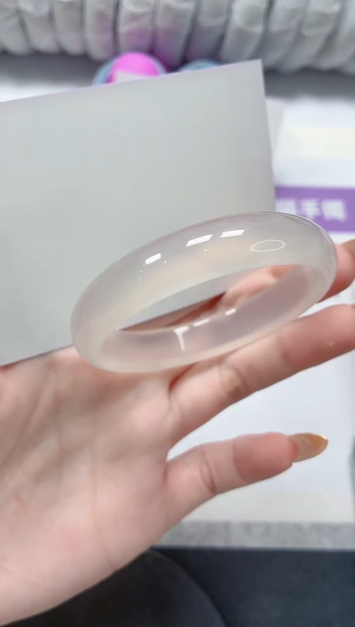 石英质玉手镯未镶嵌8-53.4荔枝