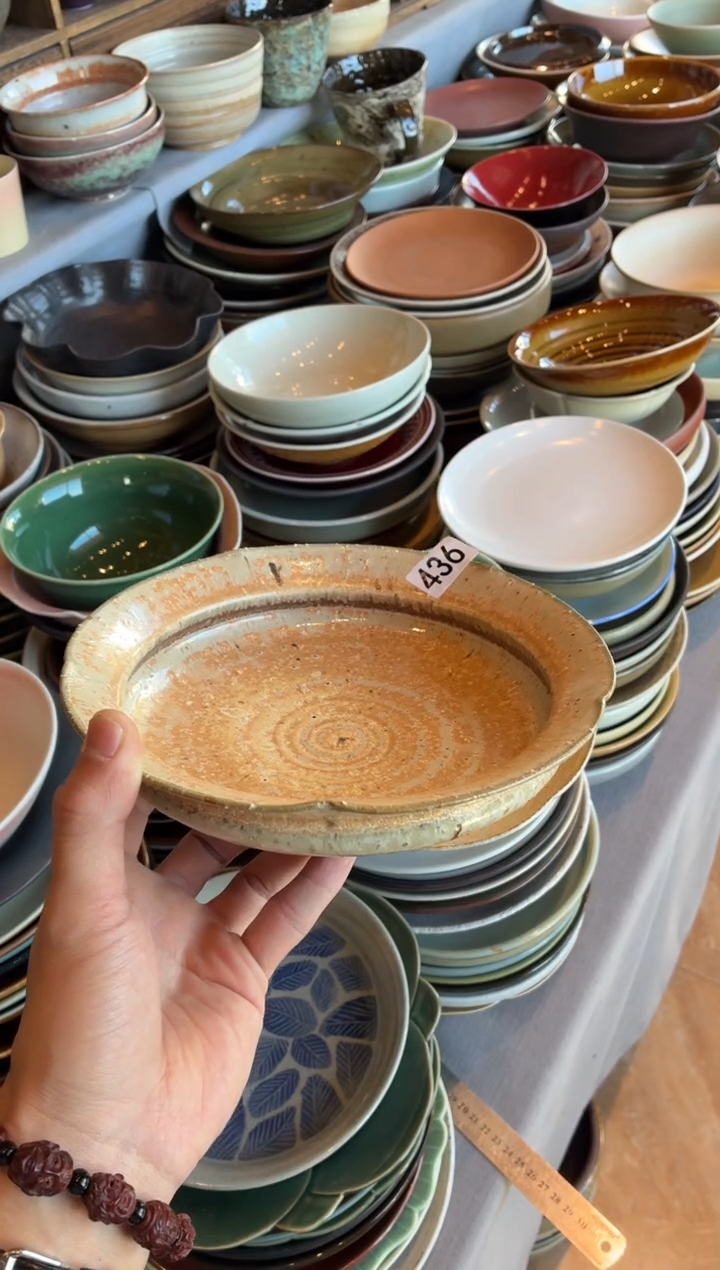 瓷片G****y436，陶泥黄平沿锅盘1个