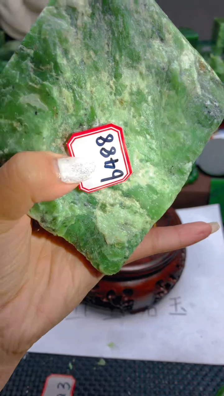 【闪购商品】和田玉未镶嵌珠宝半成品1