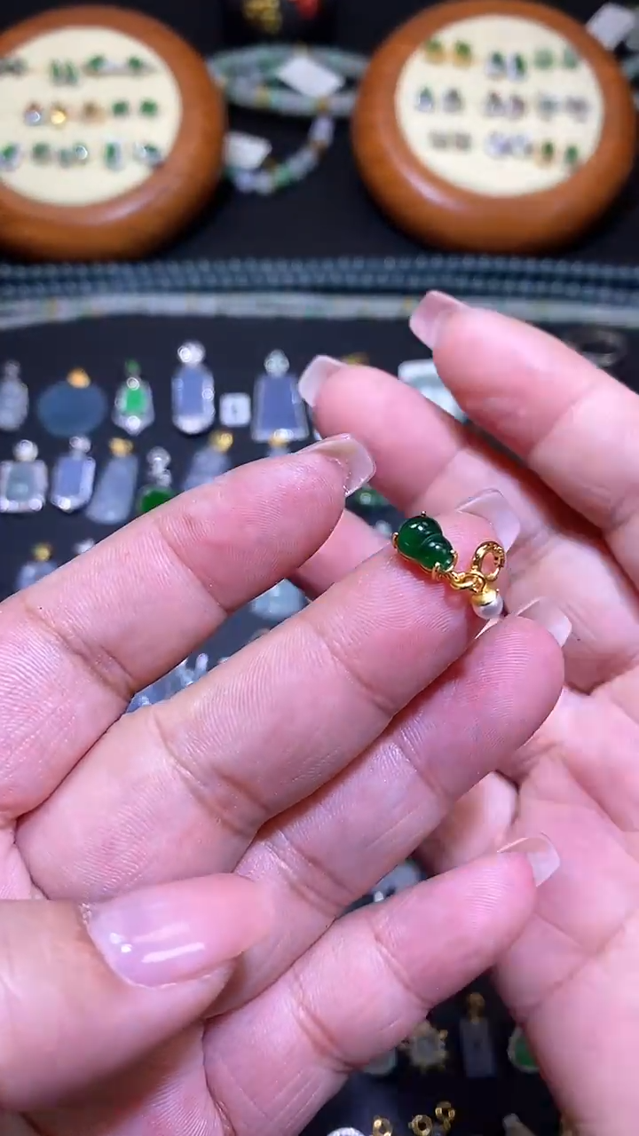 【闪购商品】翡翠吊坠(不含链)银S925镶嵌1