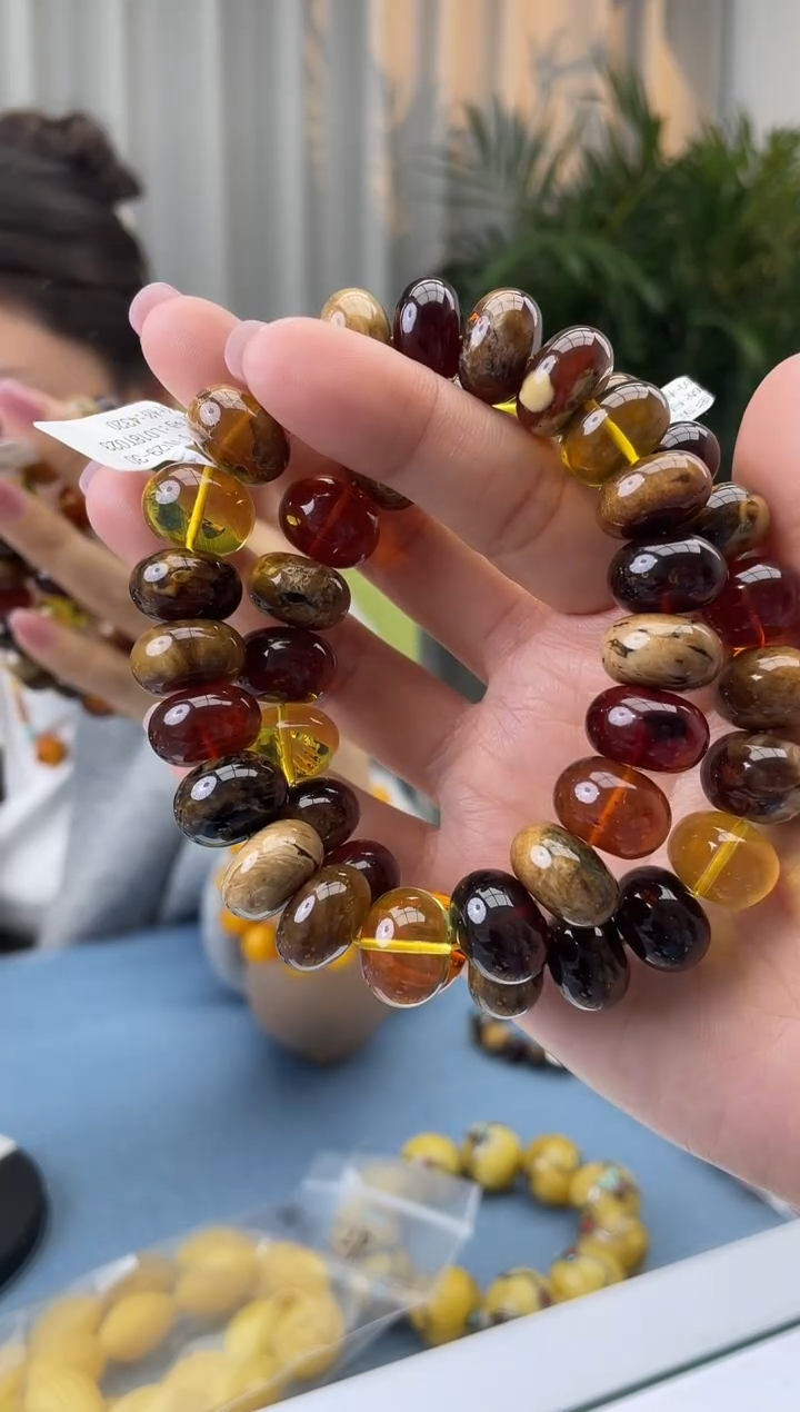 【闪购商品】琥珀珠宝奇石未镶嵌假一罚十，多样性发一件029.14