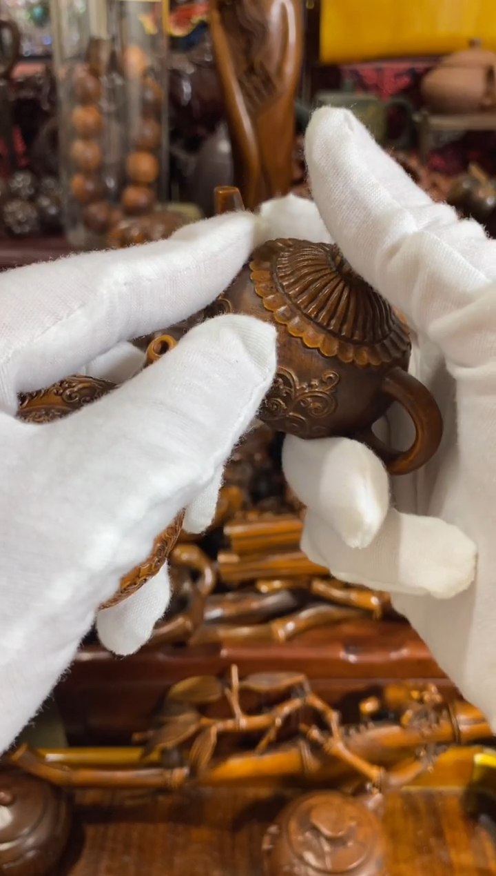 木小叶黄杨小件富贵花壶