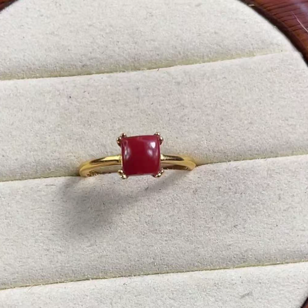 925镶嵌方面戒指女款